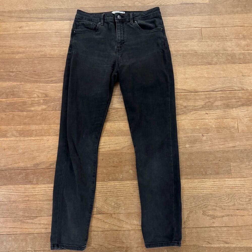 Forever 21  Dark Charcoal Skinny Push Up Jeans Pants Size 28
 b29